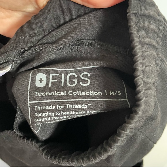 FIGS Tansen™ Jogger Scrub Black Pants Size Medium/Short - Picture 7 of 7